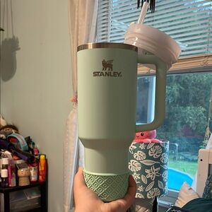 Mint Green 40oz Stanley